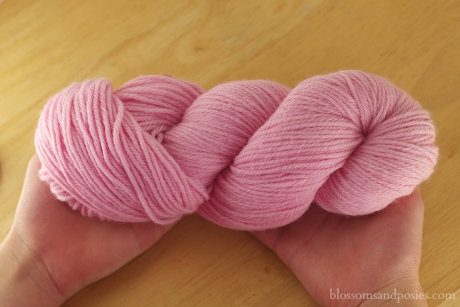 Knitting Basics: How to Wind a Ball of Yarn 